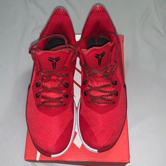 Nike Kobe Focus Red Mens Size 7.5 Excellent condition, comes with a Nike box - Picture 8 of 9